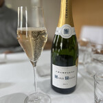 ウシマル - マリーエレン　シャンパーニュ