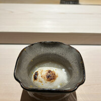 くるますし - 炭火で焼いたトラフグの白子とカブの茶碗蒸し