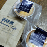 Karuizawa Farmer's Gift - 軽井沢トルタ　コーヒー＆チーズタルト