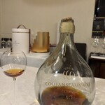 エヴォリュエ - 