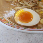 餃子の王将 - 味玉1/2