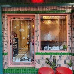 JingJing Ice-cream Bar and Cafe - 