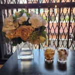 JingJing Ice-cream Bar and Cafe - 