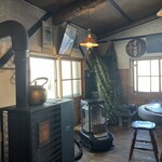 コロボックルヒュッテ - 店内