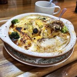 Cibo & Piantato - 濃厚チーズとハンバーグに溺れる