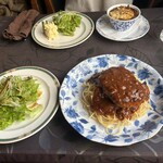 しのはら珈琲店 - ①ハンバーグミートソースセット1450円、ミニ焼きカレーセット1500円