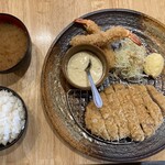 Cafe&Restaurant 雅楽 - とんかつセット➕エビフライ　1320円