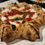 リストピッツァ バイ ナポリスタカ - 