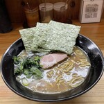 巓 - 並ラーメン
麺かため