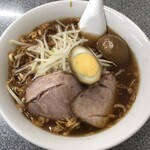 中華麺店 喜楽 - 中華麺 麺半分 800円