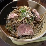 ちゃるめら　ぐっぴー - もやしまぜそば  ￥1100 経営が心配になるほどもやし入っとる(笑)