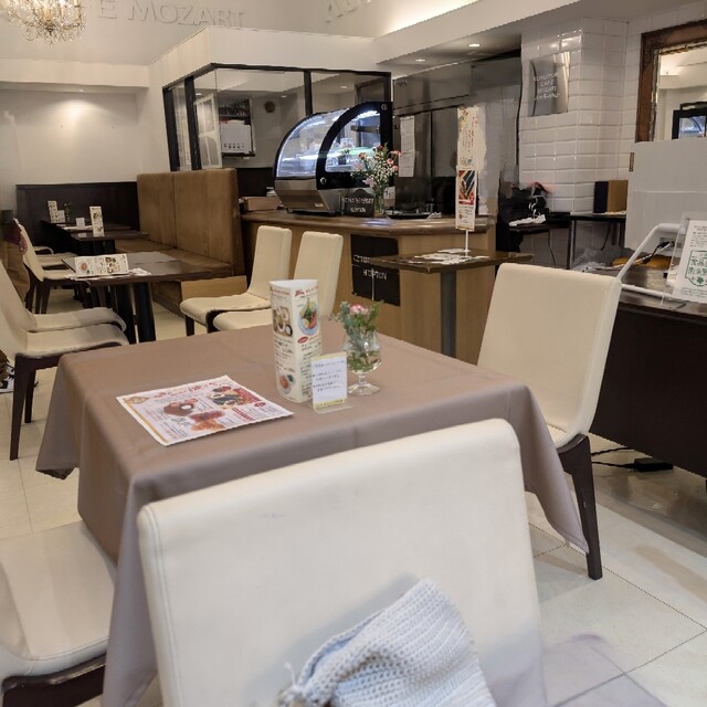 Bakken Mozart Chuodori Honten photo 4