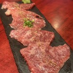 ホルモン焼肉 MO-MAI - 
