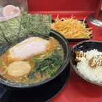 王道家直系 IEKEI TOKYO - 