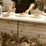 スープとカレー ボンジョルネ - ポワソン準備中