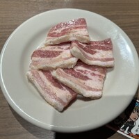 焼肉あきら 本郷本店 - 豚カルビ