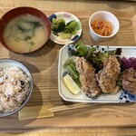 奈良 オモテナシ食堂 - 