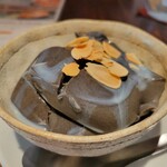 アジアンカフェダイニング・トゥルーチャ - 黒胡麻プリン