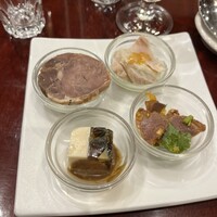 個室中華 頤和園 溜池山王店 - 