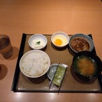 やよい軒 - ミニすき焼き朝食