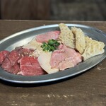 焼肉ホルモン ボンズ - 