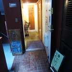 お茶とお菓子まやんち - 入口