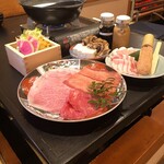 しゃぶしゃぶ 犇く - 