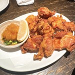 もつ鍋と馬刺し 馬肉寿司 居酒屋 九州小町 個室 飲み放題 - から揚げ