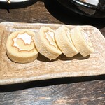 もつ鍋と馬刺し 馬肉寿司 居酒屋 九州小町 個室 飲み放題 - カステラ