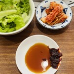 炭火焼肉 牛和鹿 - 