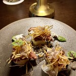 STELLAR WORKS Restaurant & Bar - Salad
      庄内鴨とポワローのサラダ トリュフがけ