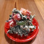 酒呑蕎食〆タグル - イチゴと春菊の白和え