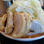 豚山  - 小ぶた（豚５枚、野菜マシマシ）1,200円