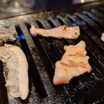 そこに肉はあるんか - ヤキヤキ…