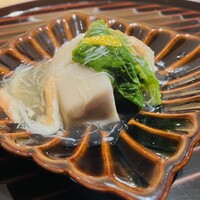 鮨 かうと - 【先付】 海老芋の海老芋の旨煮　蟹あんかけ✨
                    菜の花も入り最後に柚子の皮が香り良くアクセントに✨