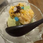 じどりや 穏座 - 抹茶アイス〜ドライマンゴーヨーグルト和えをのせて〜