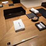 恵比寿 鮨 ふじまさ - テーブルセッティング