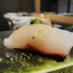 鮨 かうと - カンパチ✨あさつきを乗せて✨