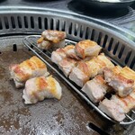 熟成肉専門店 ヨプの王豚塩焼 GEMS新橋店 - 