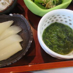 人と木 - ホワイトアスパラの甘酢漬け、めかぶ