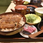 炭焼きうなぎの魚伊 阪神梅田レストラン - 