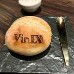 VinIX - 