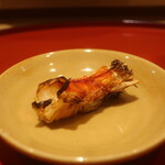 鮨 しみづ - 車海老の頭の炙り