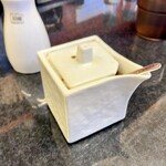 上海楼 刀削麺館 - 