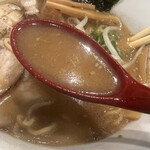 麺屋 おおやま - ４種の味噌ににんにく生姜が効いてる‼️