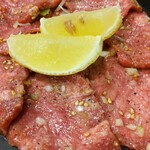 焼肉・ホルモン ひろ丸 - タン塩