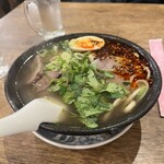 一品居 蘭州牛肉麺 - 