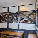 会津喜多方ラーメン 坂新 - 待合スペース