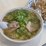 長浜ラーメン一龍亭 - 