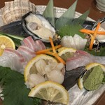 ヒル薬膳粥・ヨル貝料理カイノクチ - 